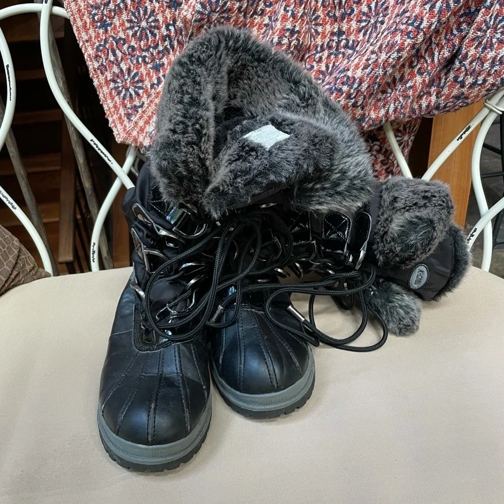 Khombu Faux Fur Trim Snow‎ Boots Black Size 9